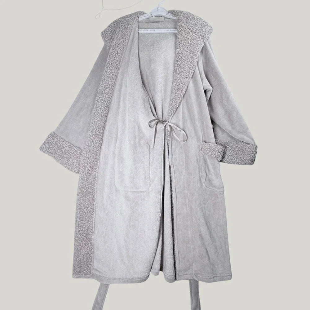 Pottery Barn Robe Women Large Gray Plush Faux Fur Trim Hooded Belted Long Fleece